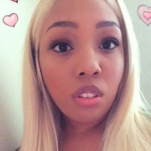 Meet your Posher, Latasha